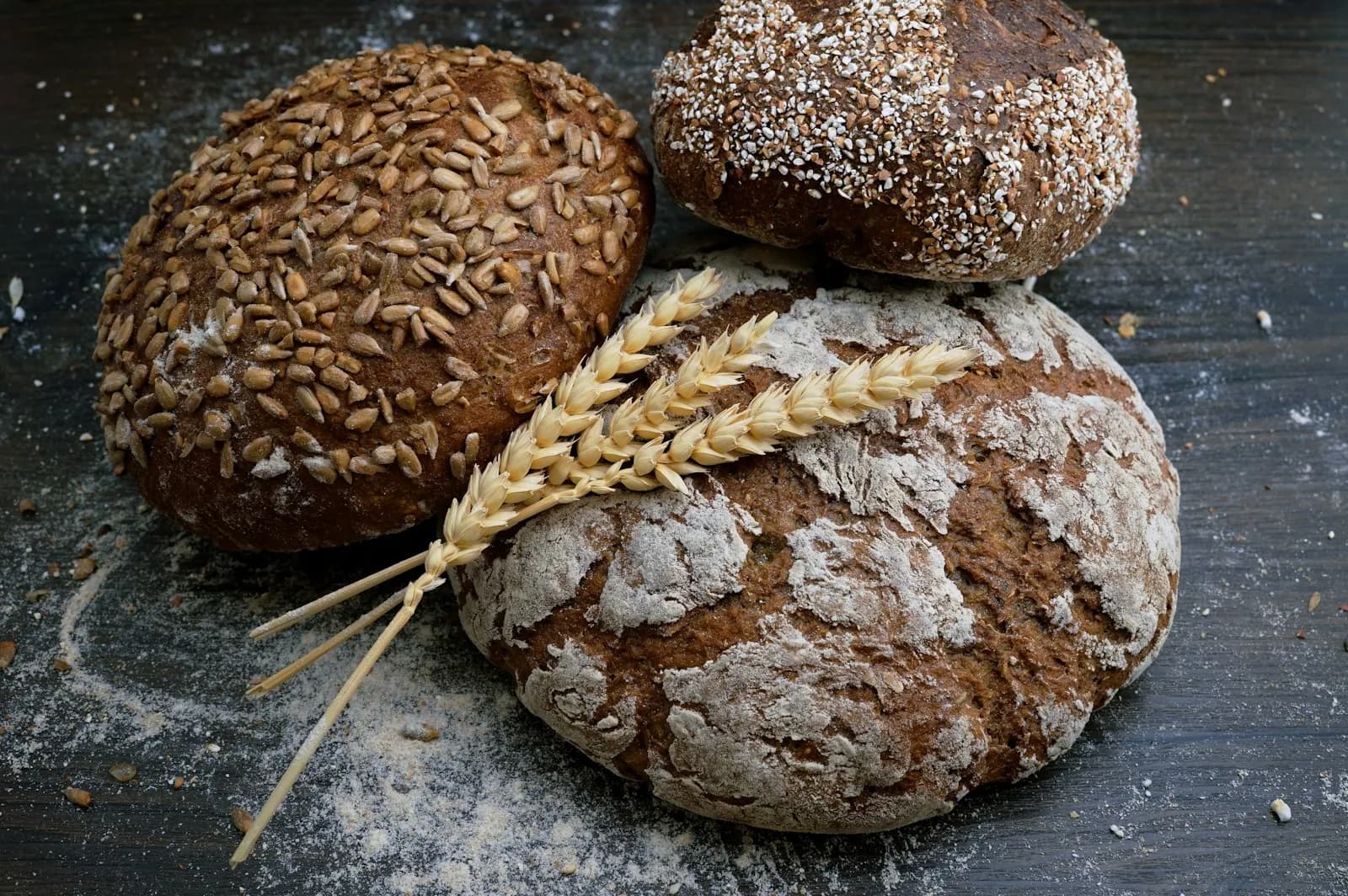 خبز طازج من الفرن